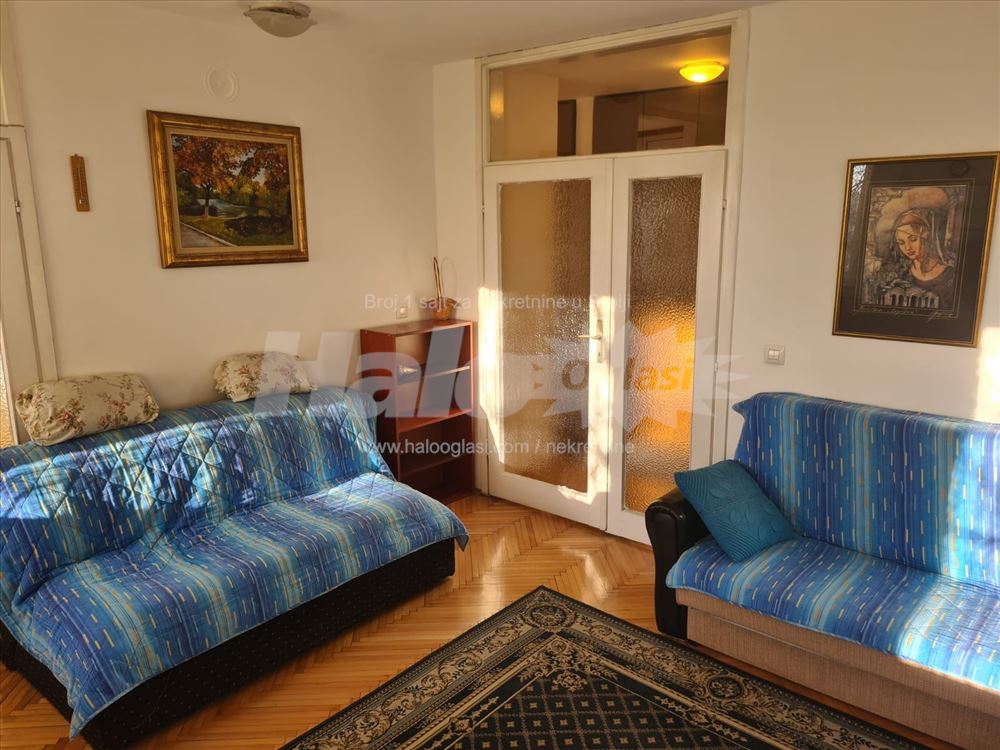 Banovo brdo 40m² kompletno namešten + parking — 2