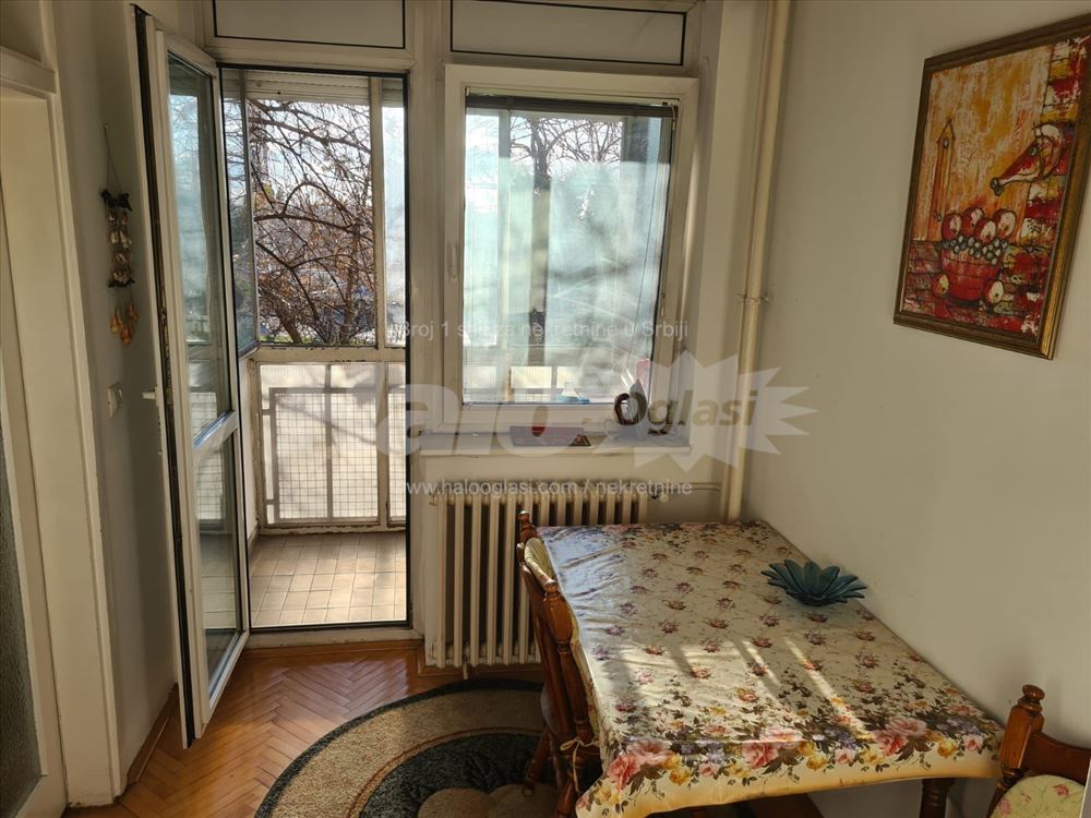 Banovo brdo 40m² kompletno namešten + parking — 4