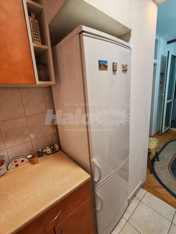 Banovo brdo 40m² kompletno namešten + parking — 8
