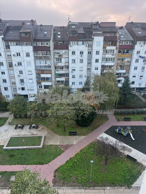 Stan za izdavanje blok 44, opciono sa garažom — 9