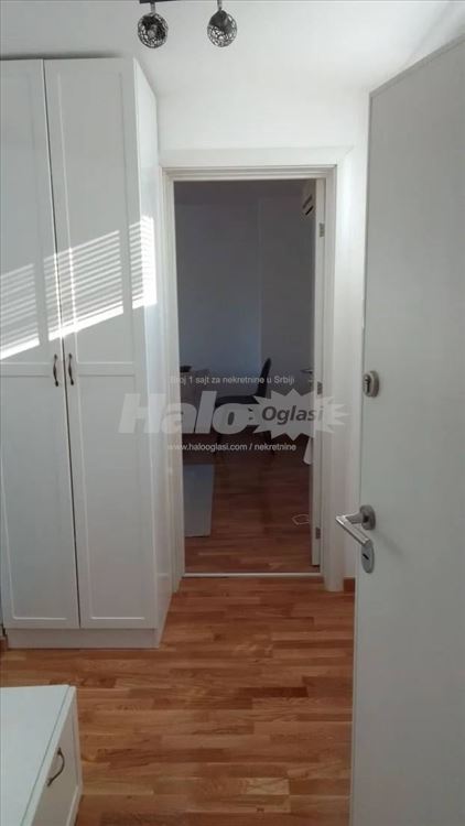 Stan za izdavanje • Garsonjera • 30m² — 3