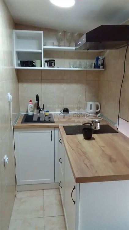 Stan za izdavanje • Garsonjera • 30m² — 4