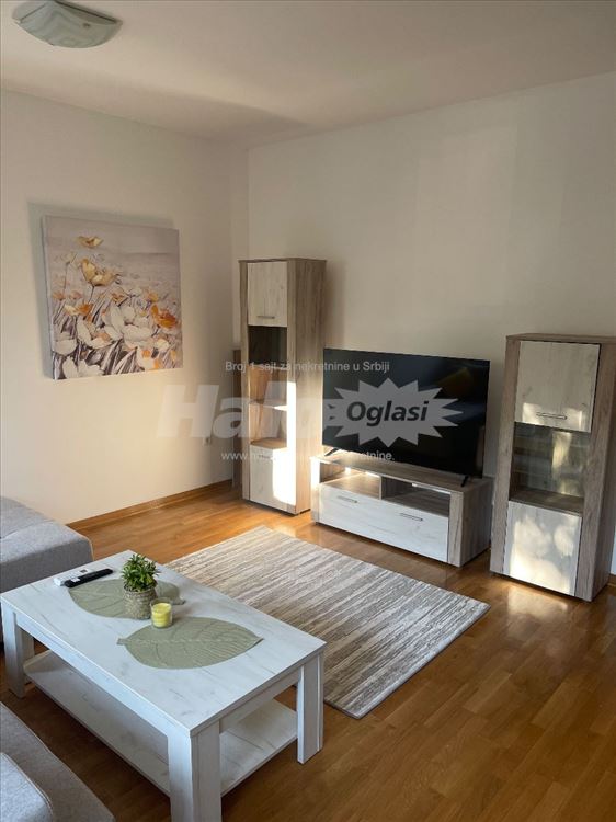 Stan za izdavanje kod FONa, 55m2 — 3
