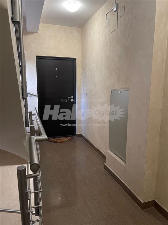 Stan za izdavanje kod FONa, 55m2 — 15