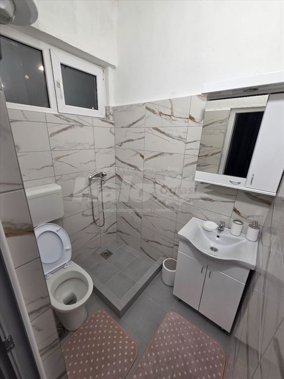 Stan za izdavanje — 8