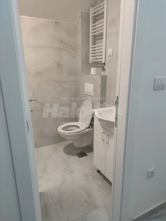 Stan za izdavanje — 7