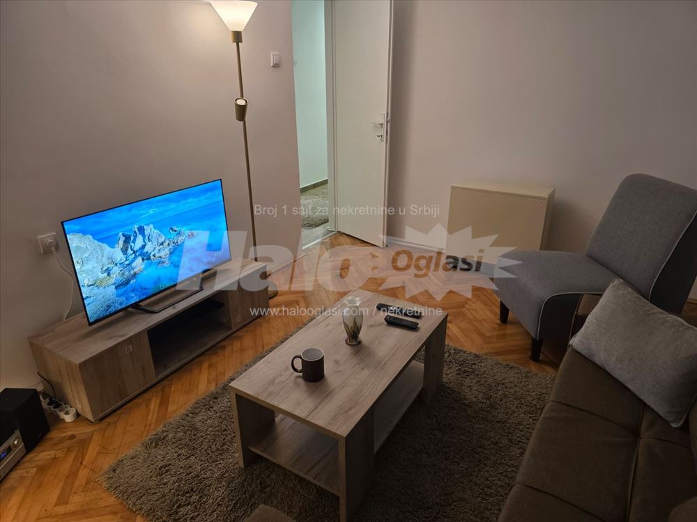 Stan za izdavanje na Ceraku u Jablanickoj ulici — 9