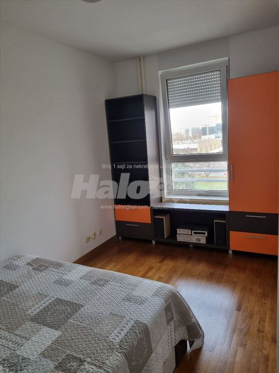 Stan za Izdavanje u Naselju Belville — 10