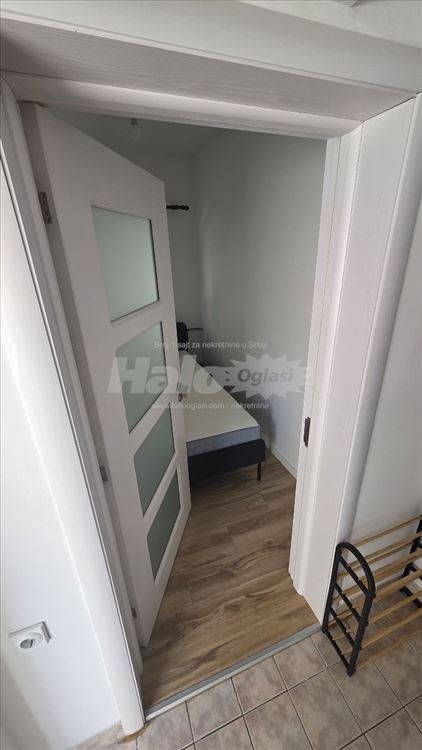 Stan zaizdavanje od 35m2 sa racunima 500 e — 8
