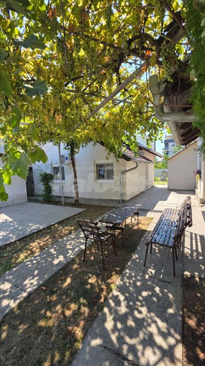 Stan zaizdavanje od 35m2 sa racunima 500 e — 11
