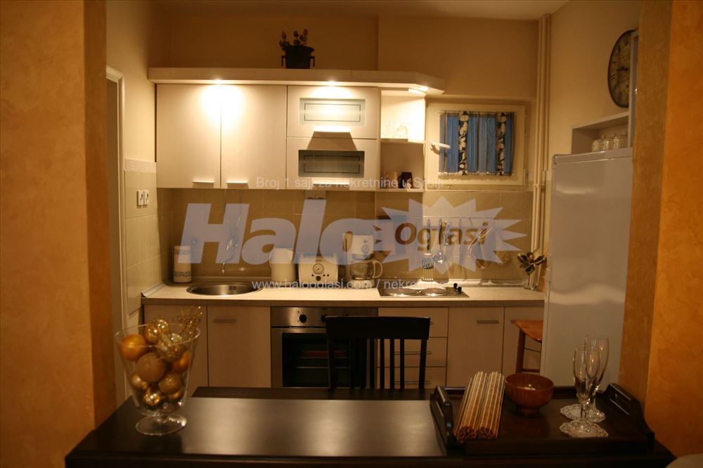 Stari grad Carigradska- Moderan apartman, 42m2 — 5