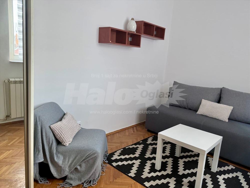 Stari Grad, Centar, Majke Jevrosime - 25 m2 — 2