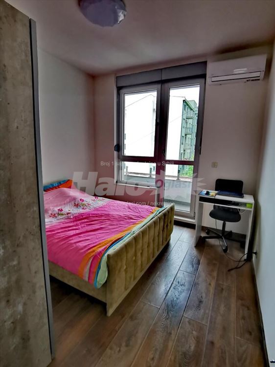 Stari Grad Donji Dorcol dvosoban namesten — 5