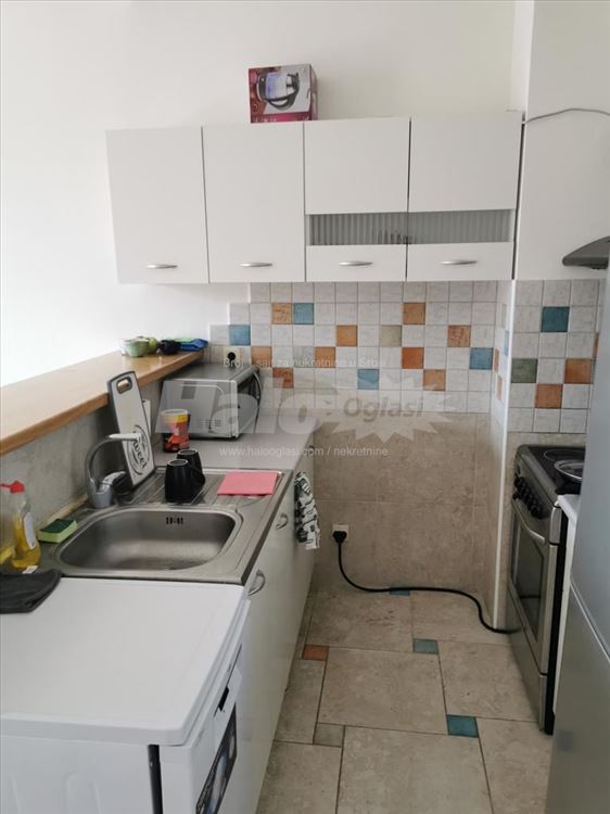 Stari Grad Donji Dorcol dvosoban namesten — 9