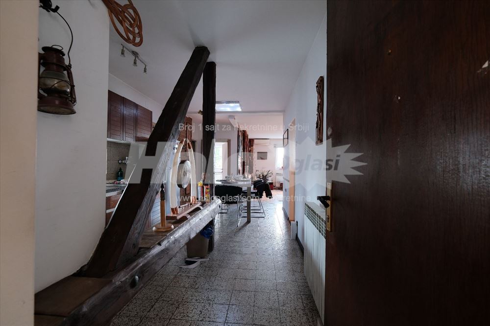 STARI GRAD – Donji Dorćol, Dositejeva 73+7m² — 2
