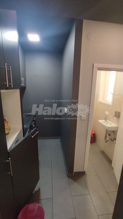 Stari grad, renovirani salonac idealnog rasporeda — 5