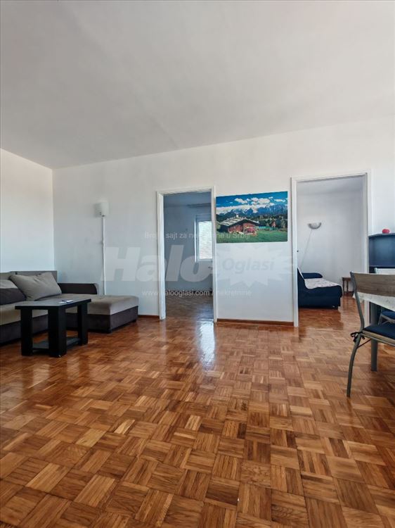 Stari Merkator, odličan, 2 spavaće sobe, 61m2 — 10