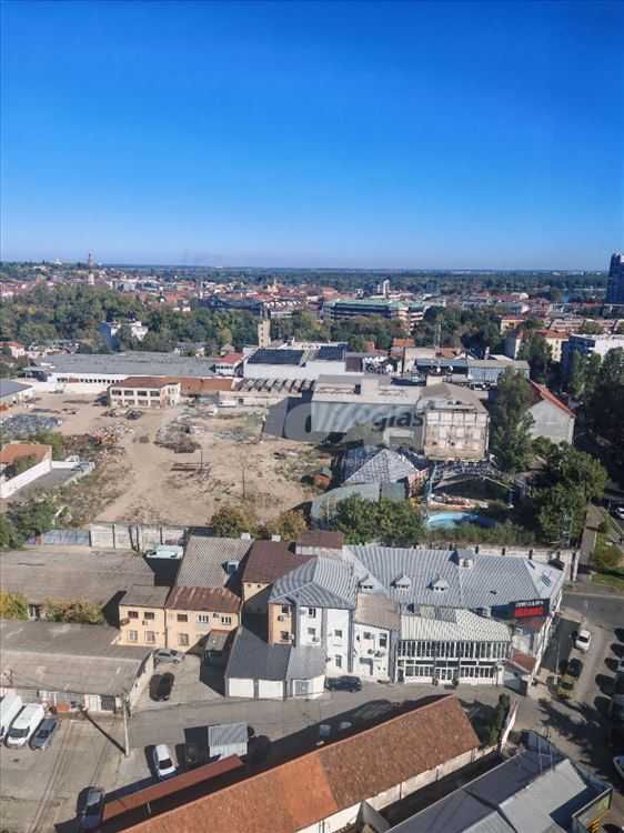Stari Merkator, odličan, 2 spavaće sobe, 61m2 — 12