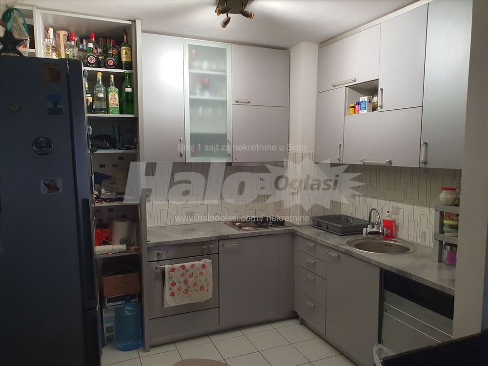Stepa Stepanović, Generala Štefanika8, VLASNIK — 3