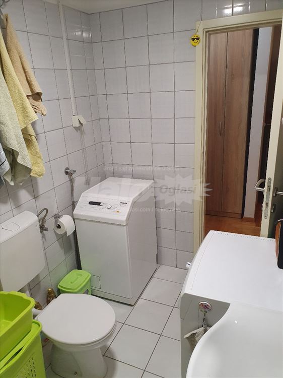Stepa Stepanović, Generala Štefanika8, VLASNIK — 12