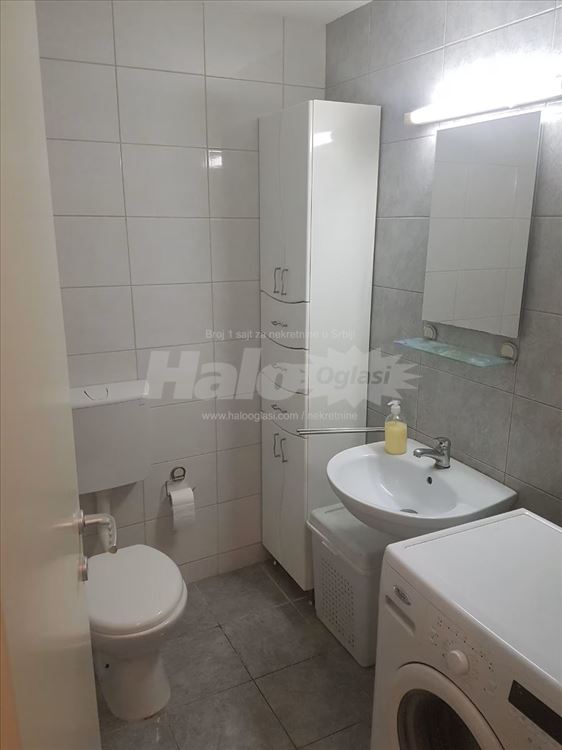 Stepa Stepanović 2.0 50m2, Kaplara Momčila Gavrića — 12