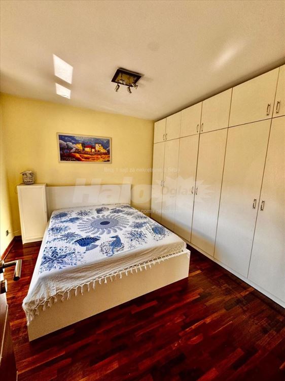 Strahinjića Bana Beograd — 4