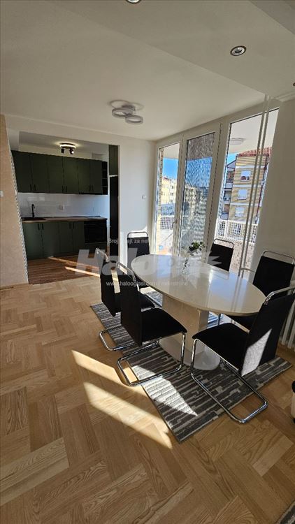 Studentski grad, blok 34, Lux — 12