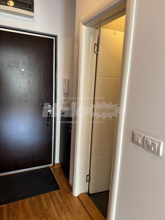 Studio stan 28m2 za izdavanje — 13