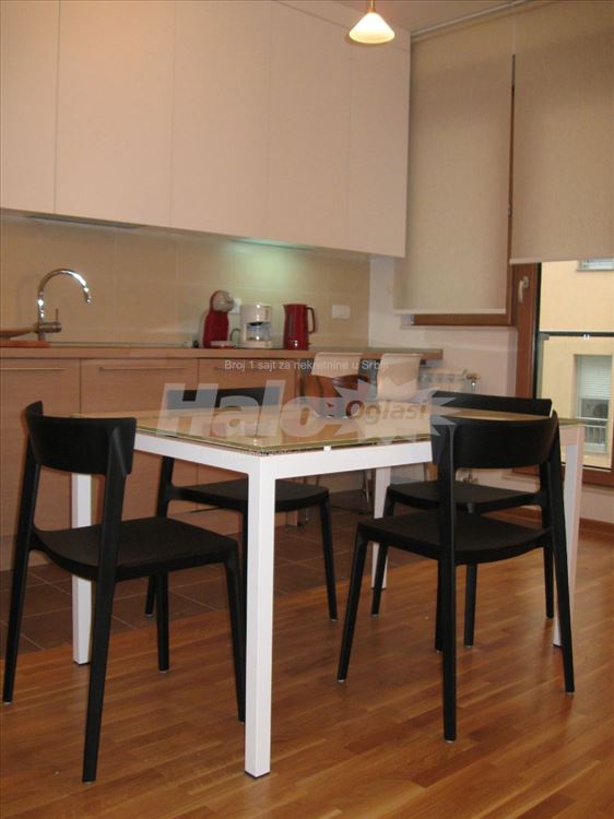 Stylish 1-Bedroom Apt in Prime Vračar | Garage Inc — 8