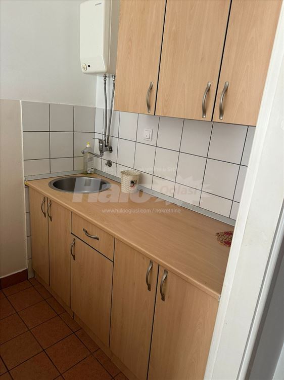 SUN CITY Gandijeva 2.0 40m2+lodja, blok 63 ODLICAN — 9