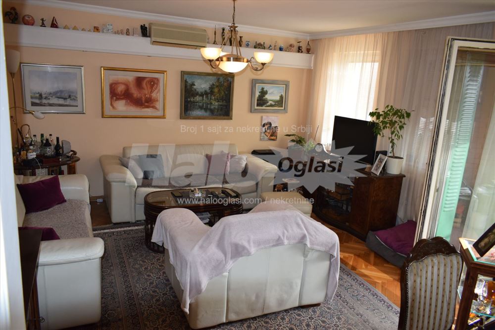 Sunčan porodični stan, škola i vrtić blizu — 3