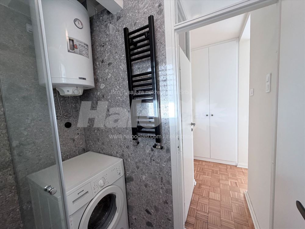 FOR RENT Sunny family apartment with a view — 4