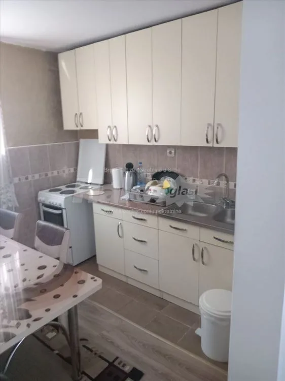 Surcin,kuca,Obreska ulica odmah useljivo — 5