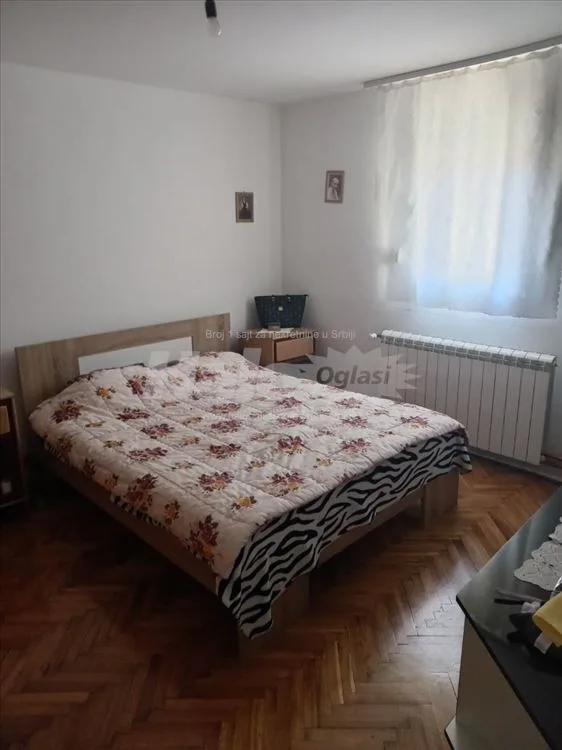 Surcin,kuca,Obreska ulica odmah useljivo — 13