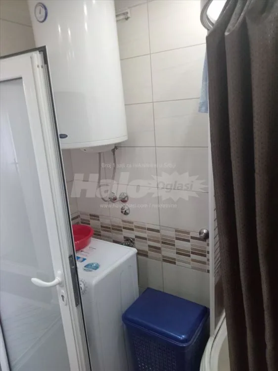 Surcin,kuca,Obreska ulica odmah useljivo — 15