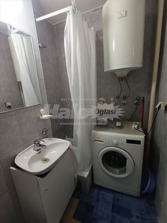 Svetao i ušuškan jednosobni stan na Konjarniku — 6