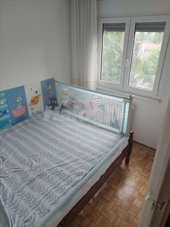 Svetao stan u Mirijevu 4 u ulici Miroslava Krleže — 8
