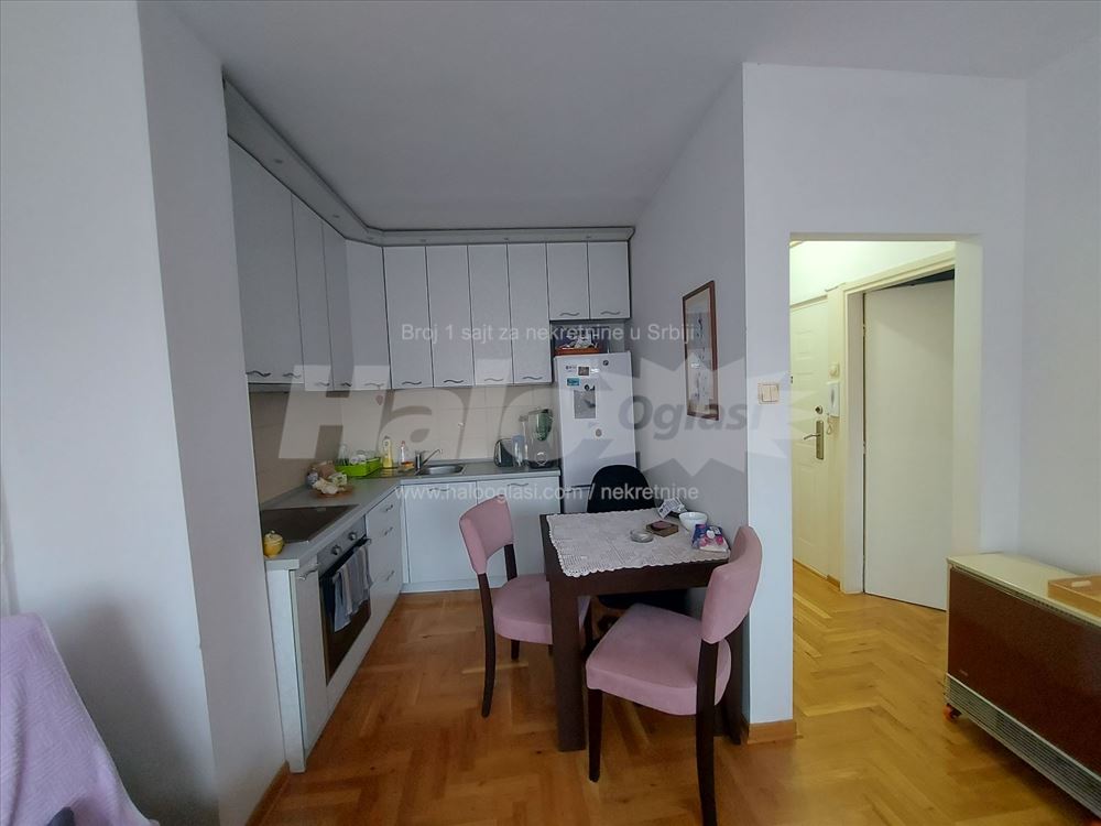 Svetao, sunčan,  prelep stan u Meštrovićevoj — 8