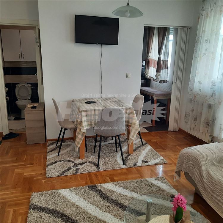 Svetao, ušuškan, odličan nov stan — 5