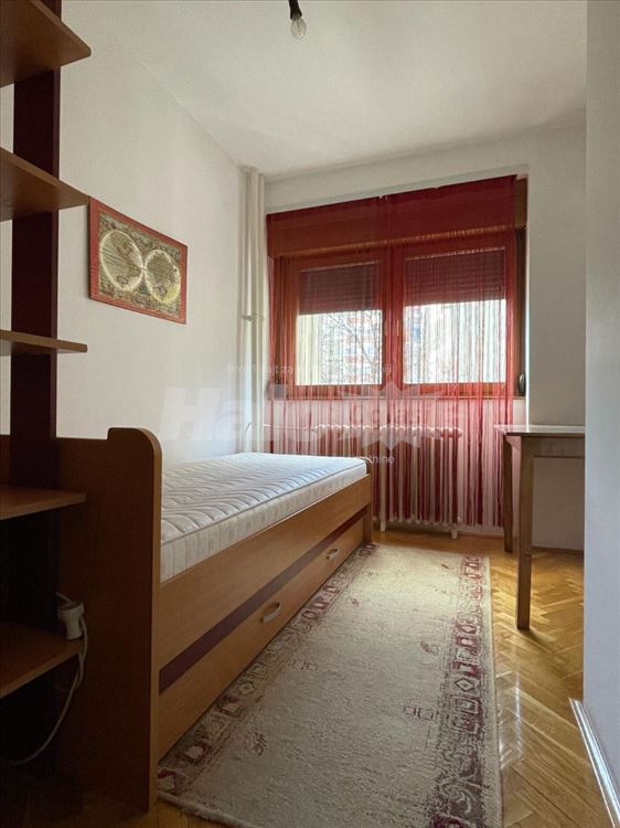Tašmajdan, trosoban stan — 12