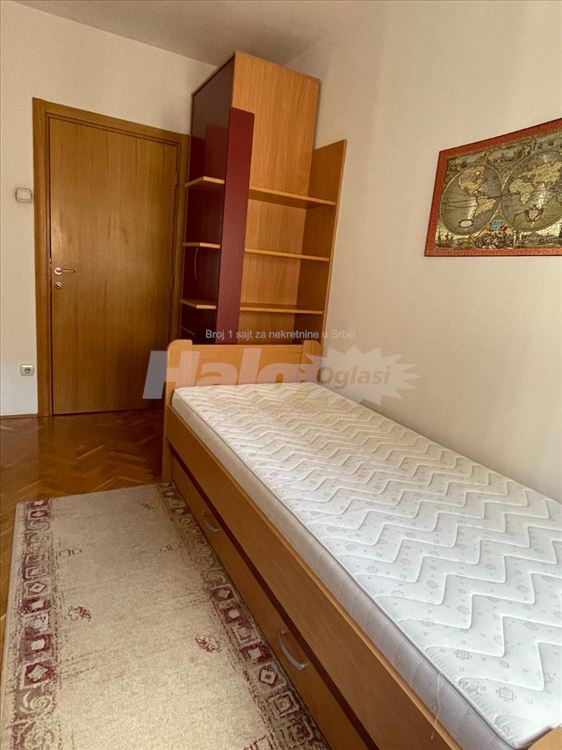Tašmajdan, trosoban stan — 13
