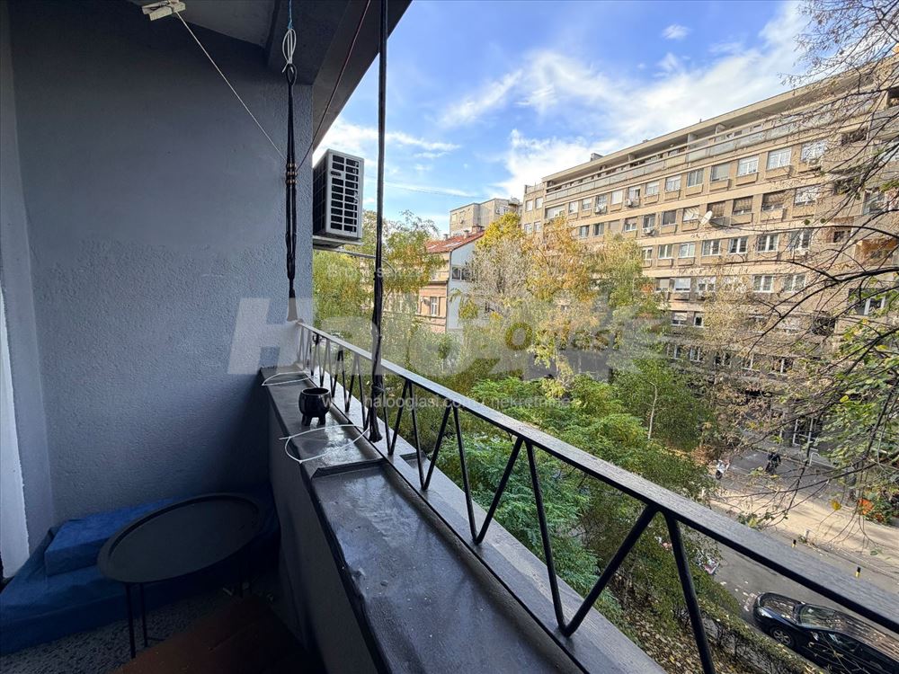 Tasmajdan Sunny Apartment in Park — 3