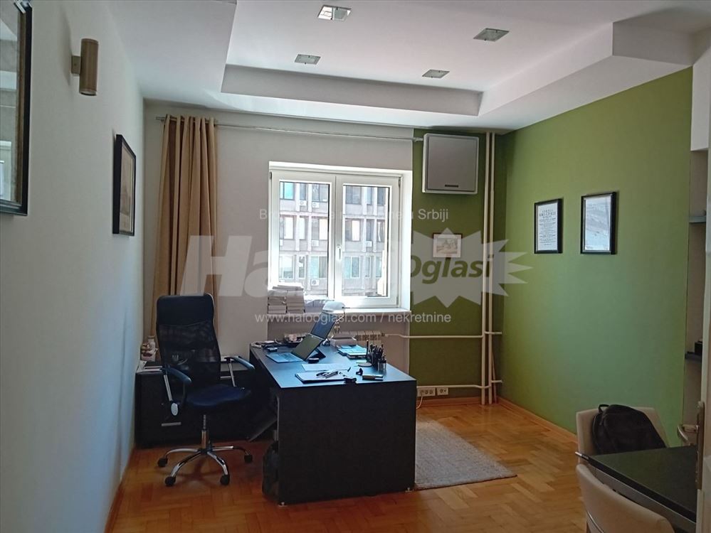 Terazija- Poslovno kanc. prostor- namešteno — 3