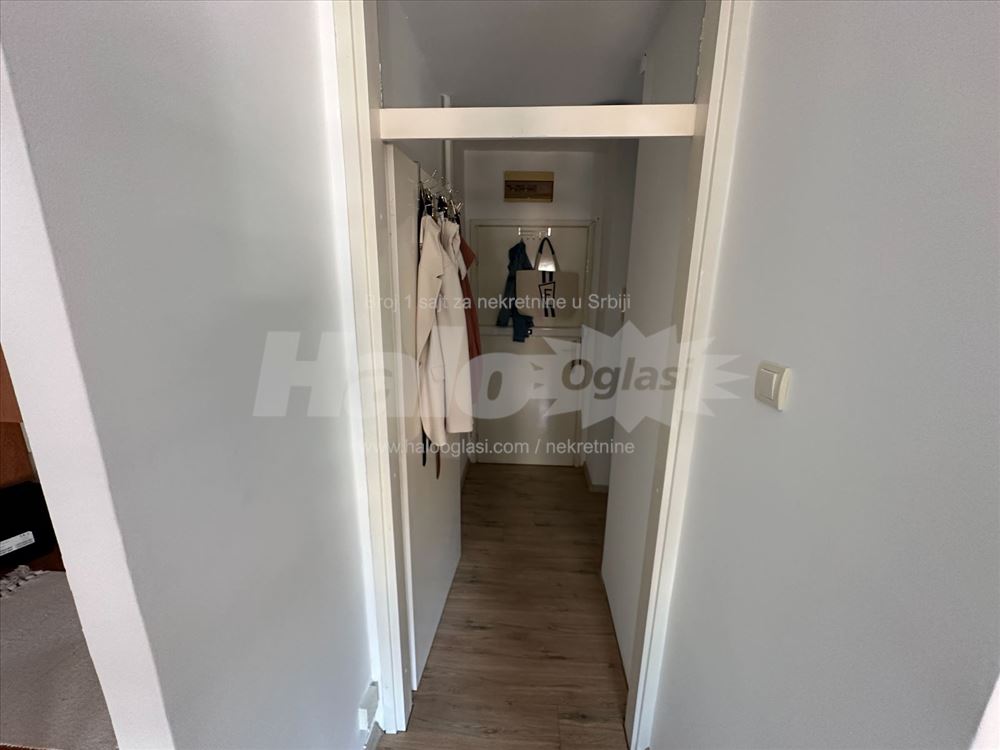 Tome Maksimovića, Crveni krst, Vračar, Beograd — 5