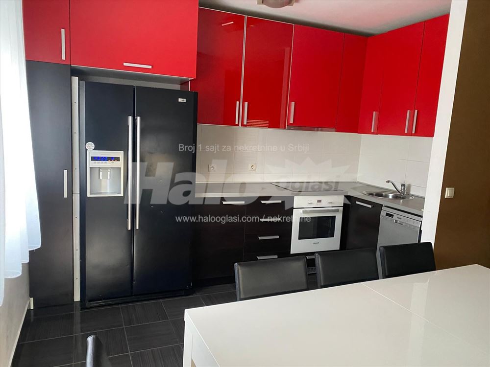 TOP Duplex stan Zemun-3 spavaće sobe Parking — 5