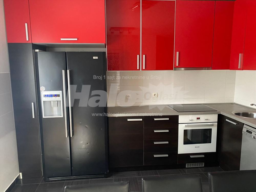 TOP Duplex stan Zemun-3 spavaće sobe Parking — 6