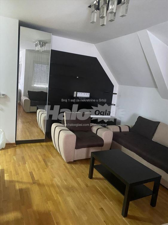 TOP Duplex stan Zemun-3 spavaće sobe Parking — 11