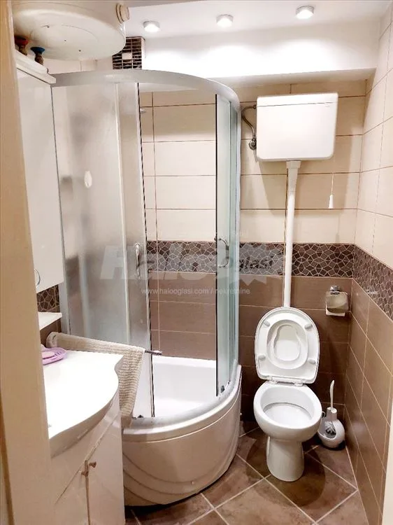 TOP Lokacija Fontana|Perfektan|3 Sobe — 10