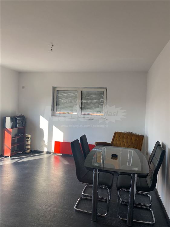 TOP lokacija! Vukov Spomenik – Garsonjera 35 m² – — 3
