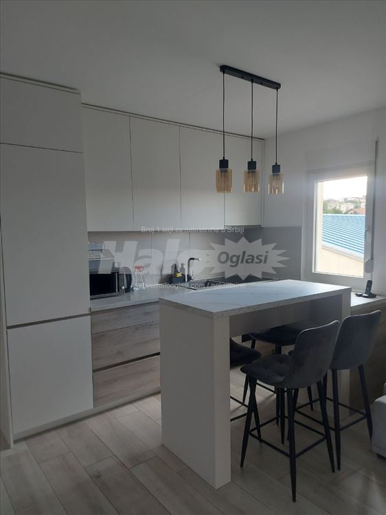 Top nov lux 3.soban 60m2 komplet namesten — 13